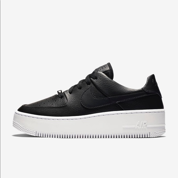 🌸 NIKE AIR FORCE 1 Sage Low Sneakers Shoes Black - Picture 10 of 10